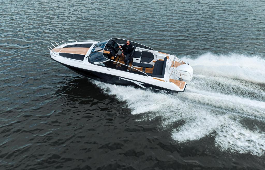 Finnmaster Cruiser Boat T8