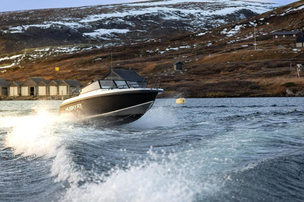 Finnmaster Open Boat Husky R7