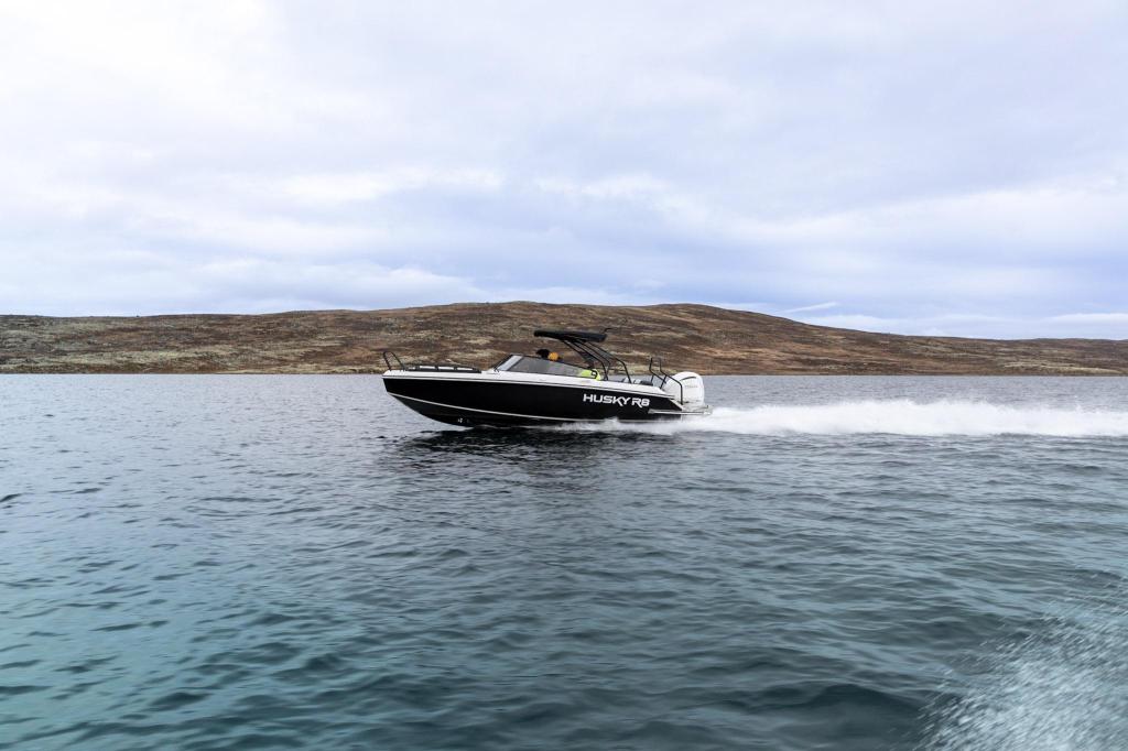 Finnmaster Open Boat Husky R8