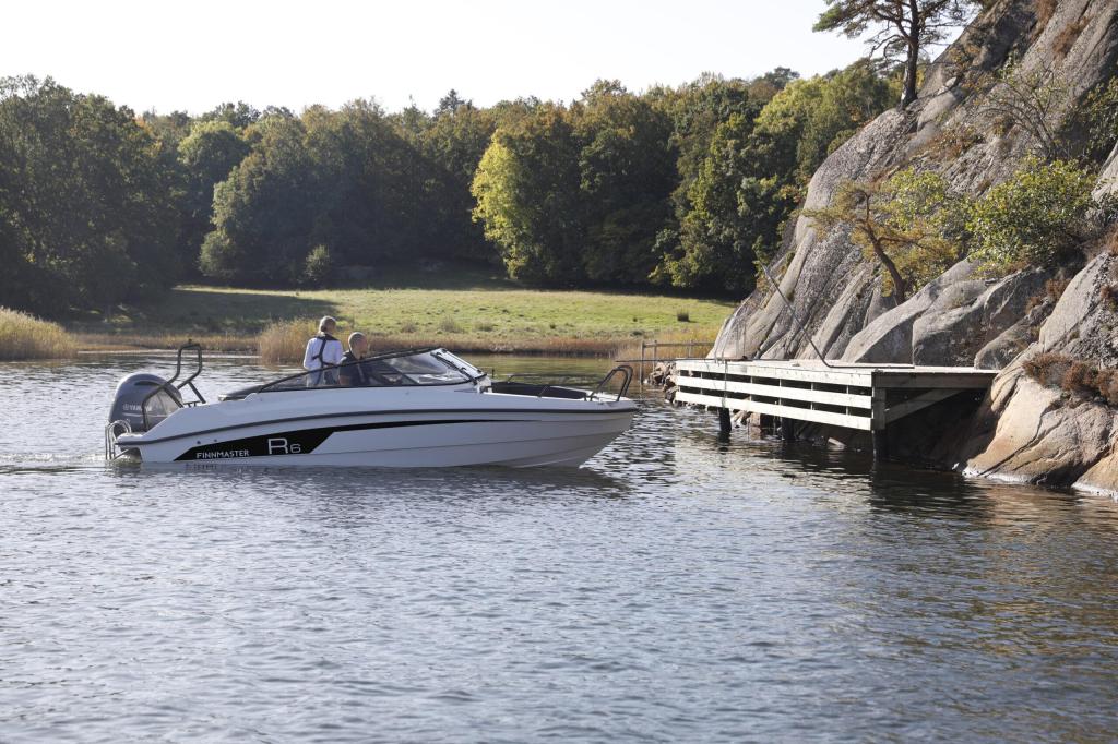 Finnmaster Bow Rider R6