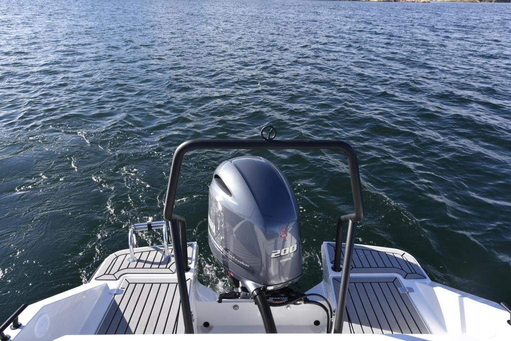 Finnmaster Bow Rider R6