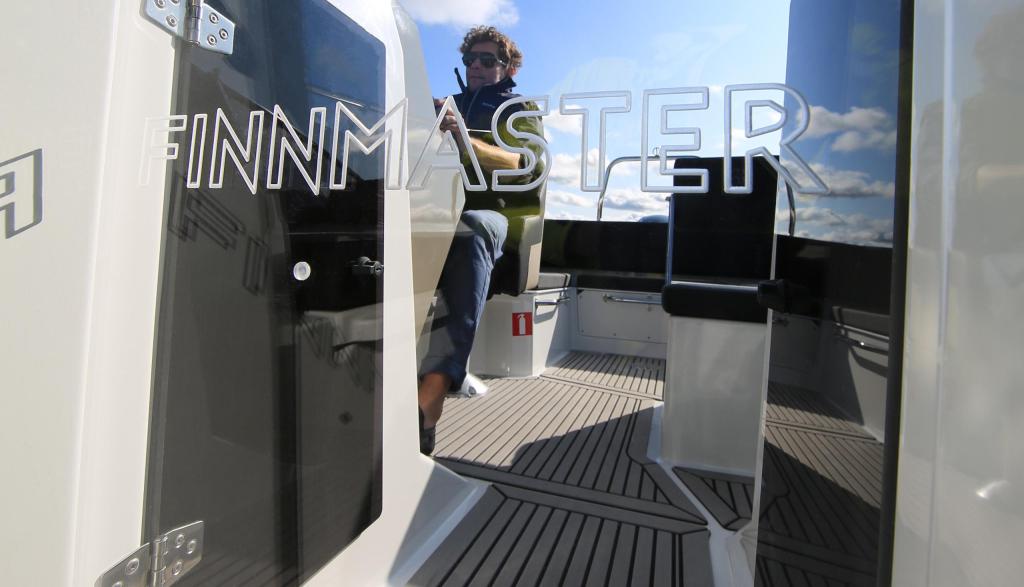 Finnmaster Bow Rider R6