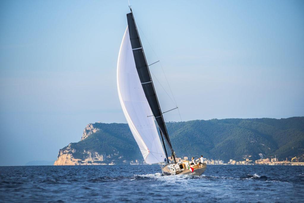 Solaris 40 ST