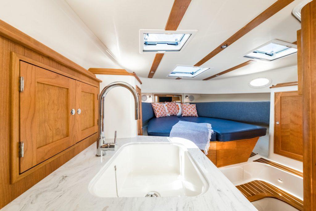 Hinckley Sport Boat 40X