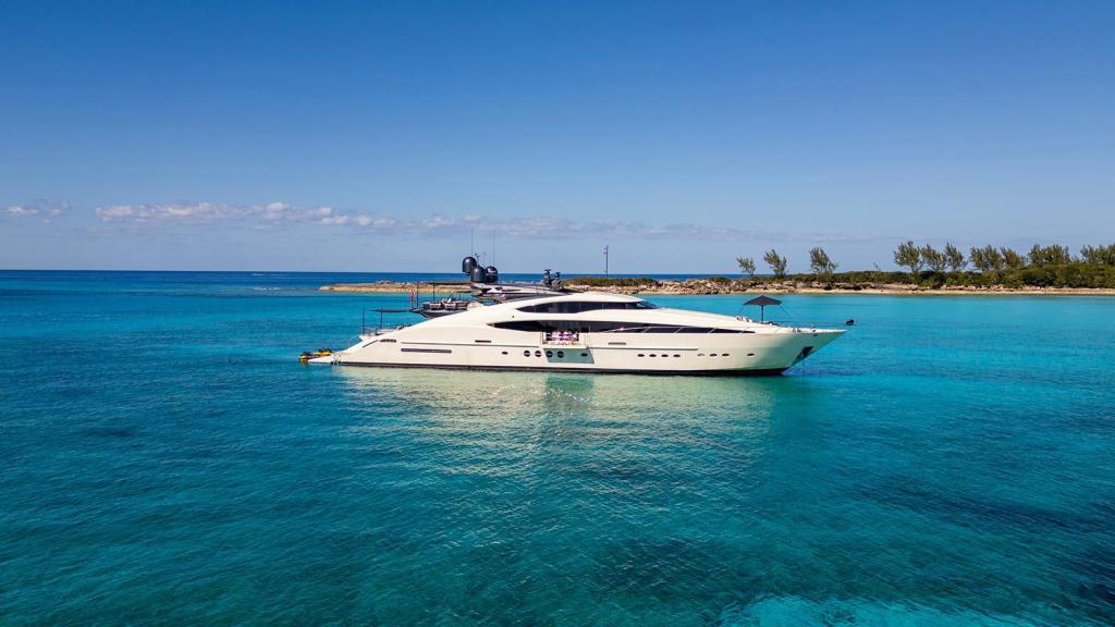 Palmer Johnson Sportyacht 150