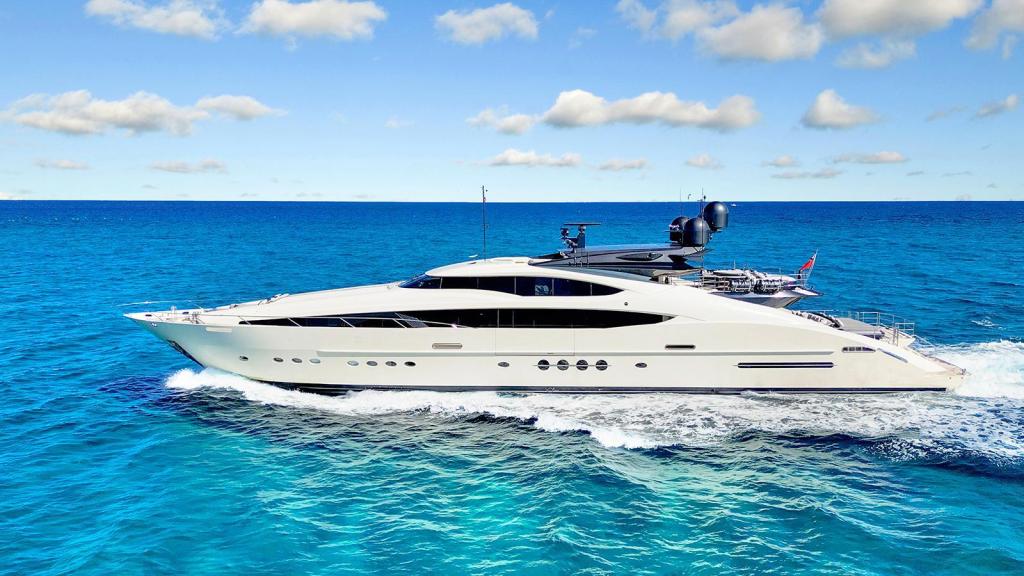 Palmer Johnson Sportyacht 150