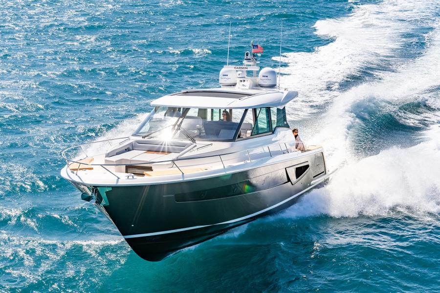 Tiara EX 54
