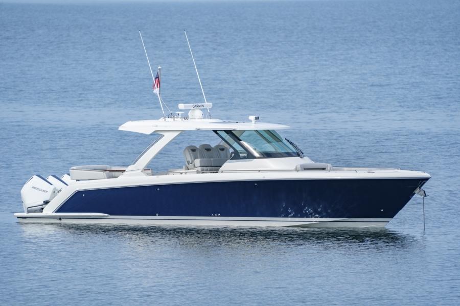 Tiara 38 LS