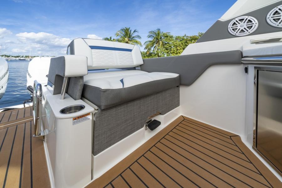 Tiara 34 LX