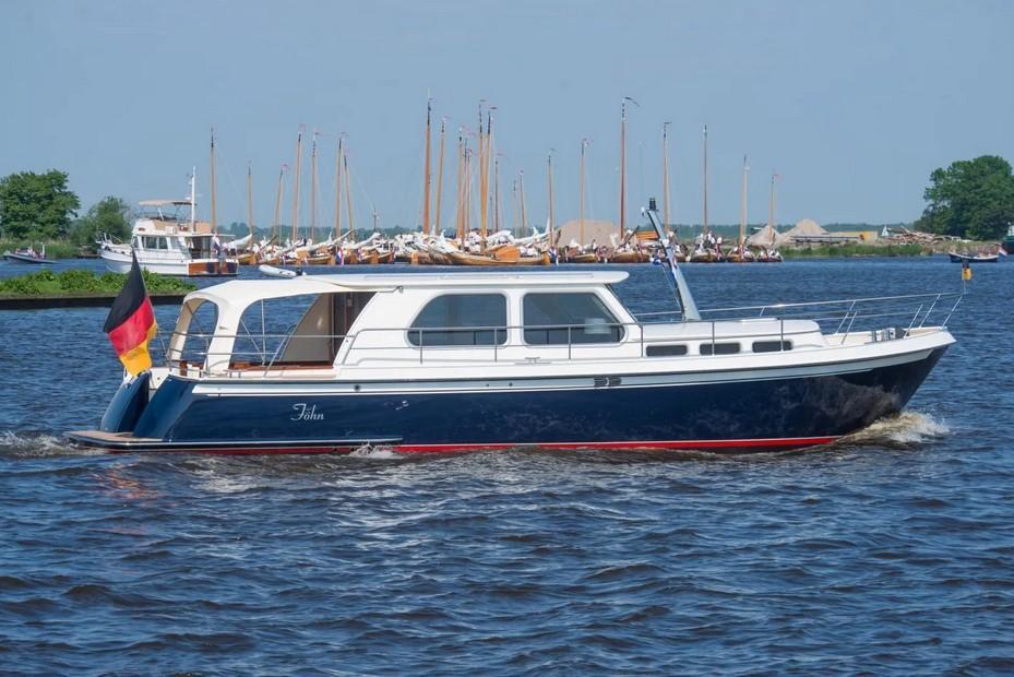 Pikmeerkruiser 38&rsquo; Open Cockpit