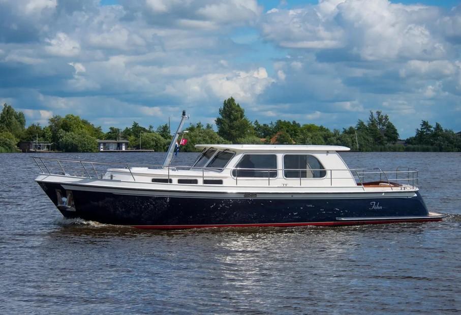 Pikmeerkruiser 38&rsquo; Open Cockpit