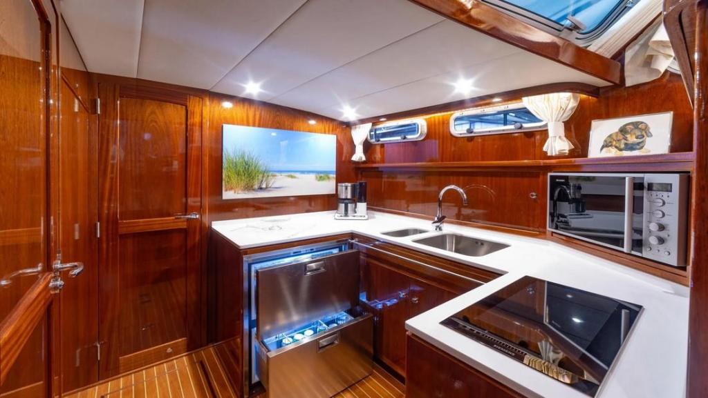 Pikmeerkruiser 44&rsquo; Long Roof
