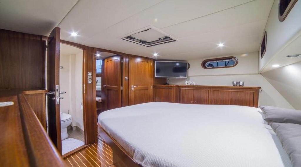 Pikmeerkruiser 40&rsquo; AFT Cabin