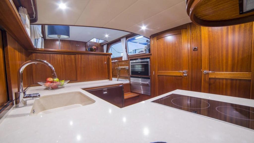 Pikmeerkruiser 40&rsquo; AFT Cabin