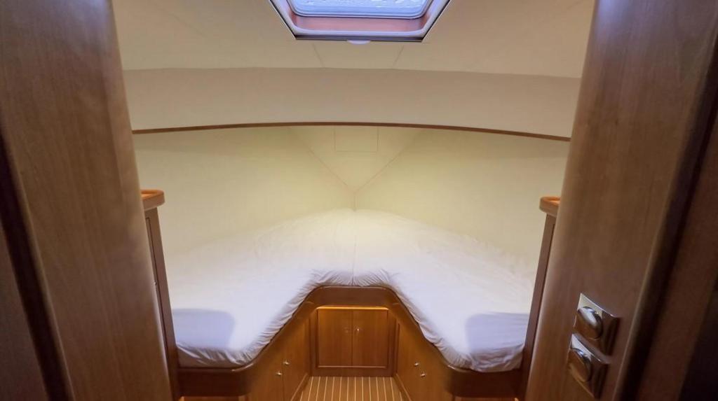 Pikmeerkruiser 48&rsquo; AFT Cabin