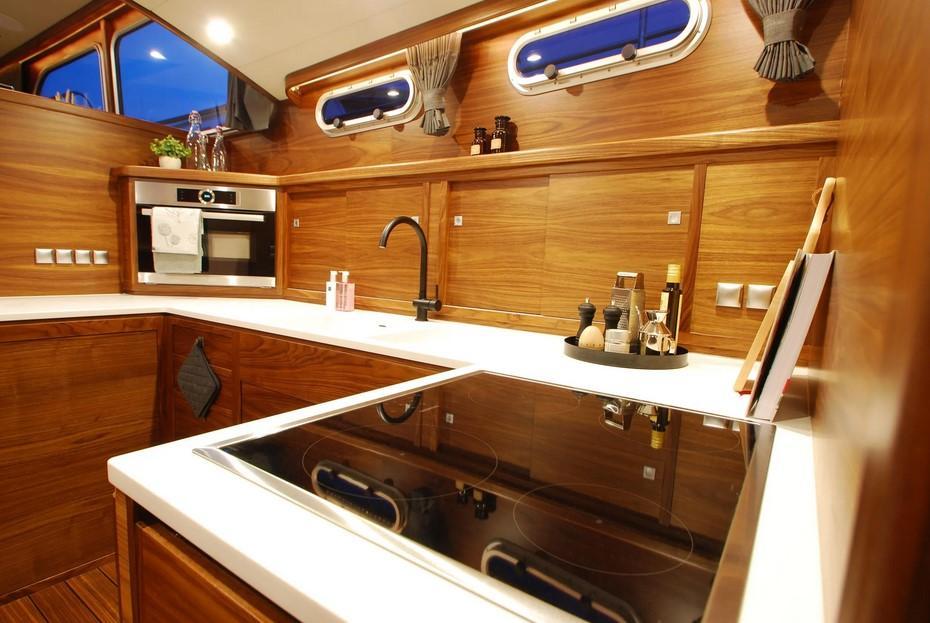Pikmeerkruiser 50&rsquo; AFT Cabin