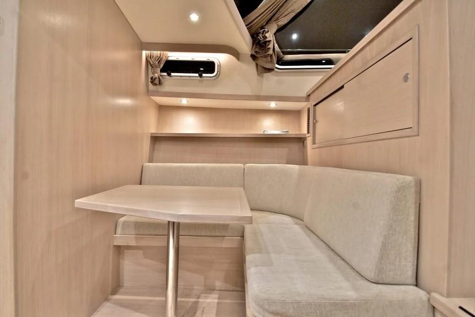 Pikmeerkruiser 50&rsquo; Flybridge