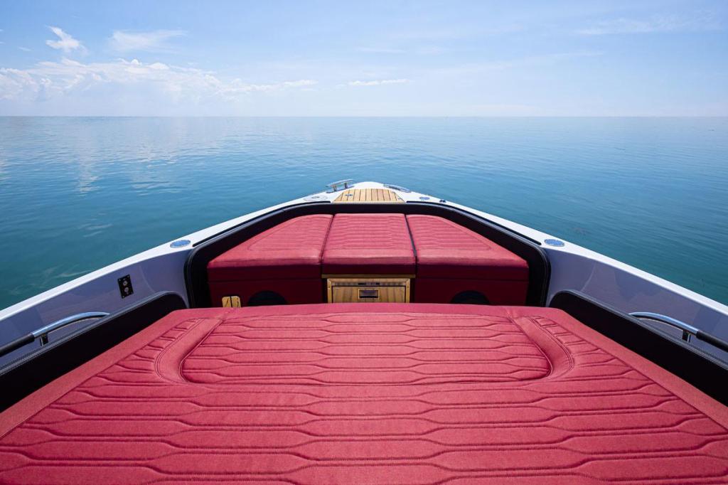 Cranchi A46 Luxury Tender