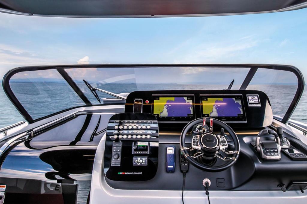 Cranchi A46 Luxury Tender