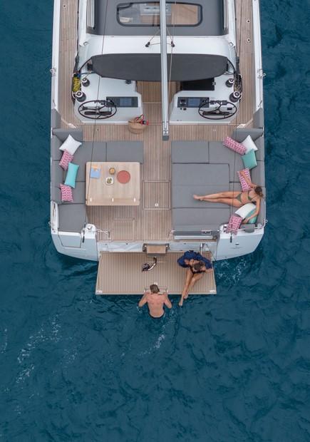Jeanneau Yachts 55