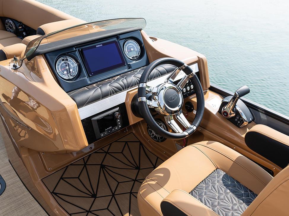 Harris Grand Mariner 270