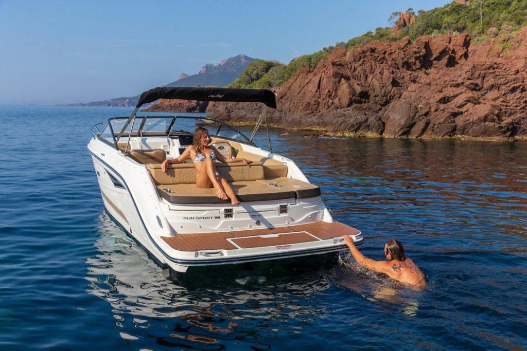 Sea Ray Sun Sport 250