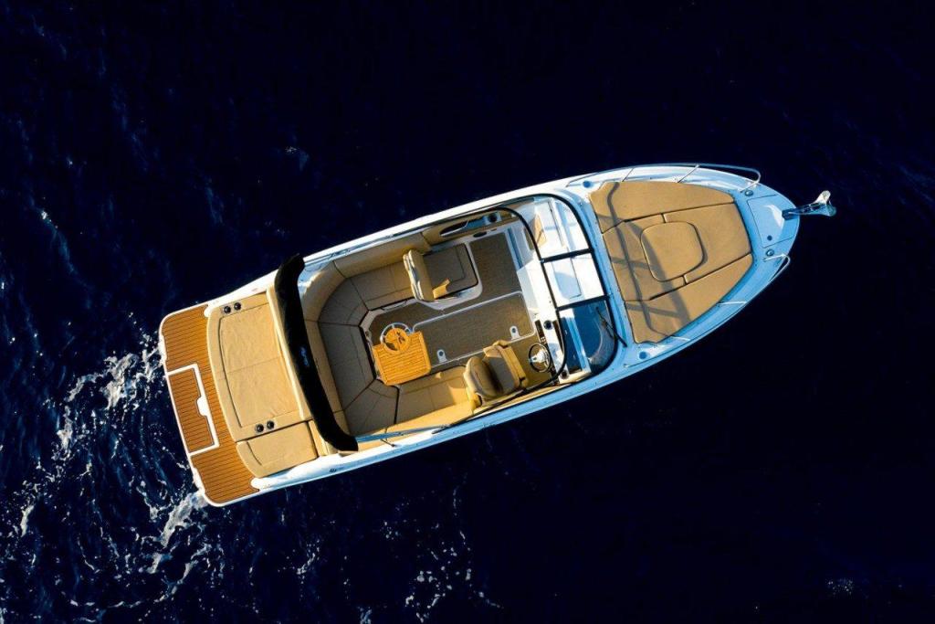 Sea Ray Sun Sport 250