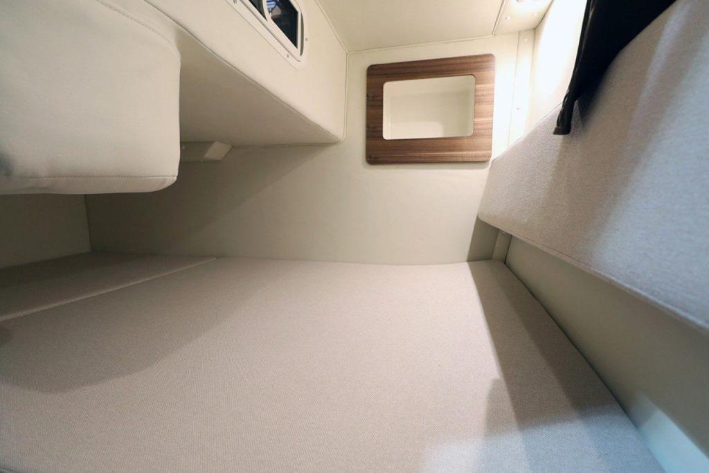 Sea Ray Sundancer 265