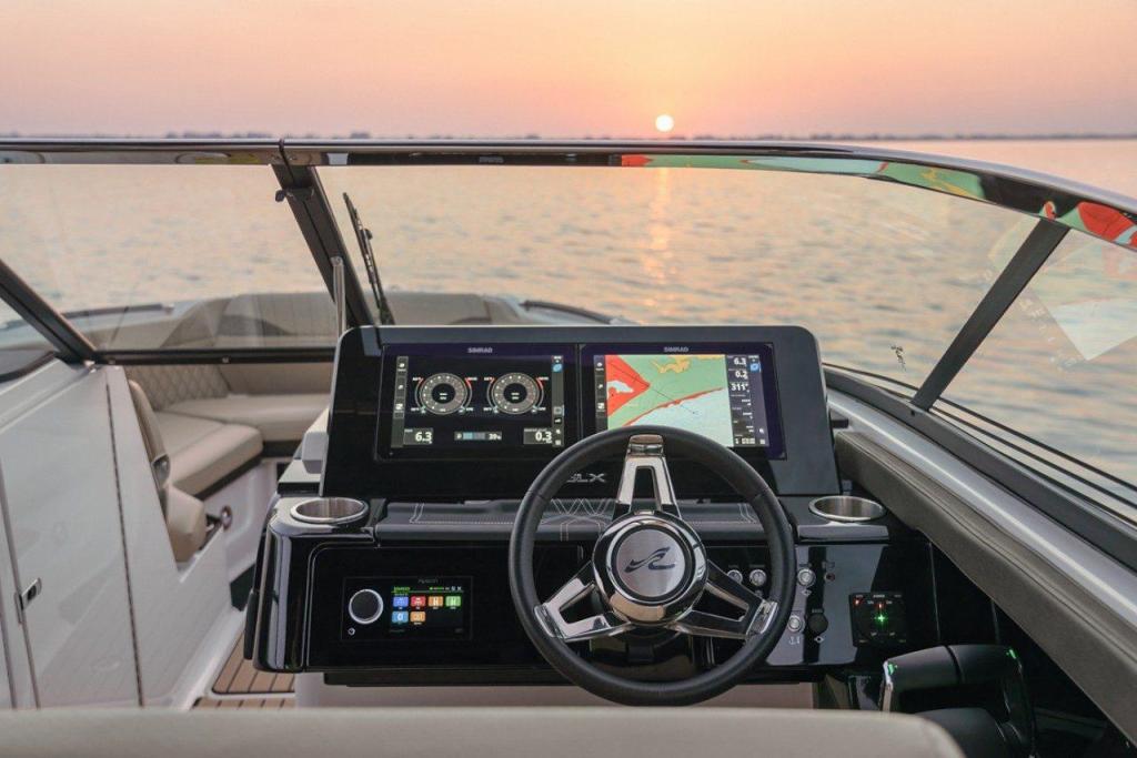Sea Ray SLX 280