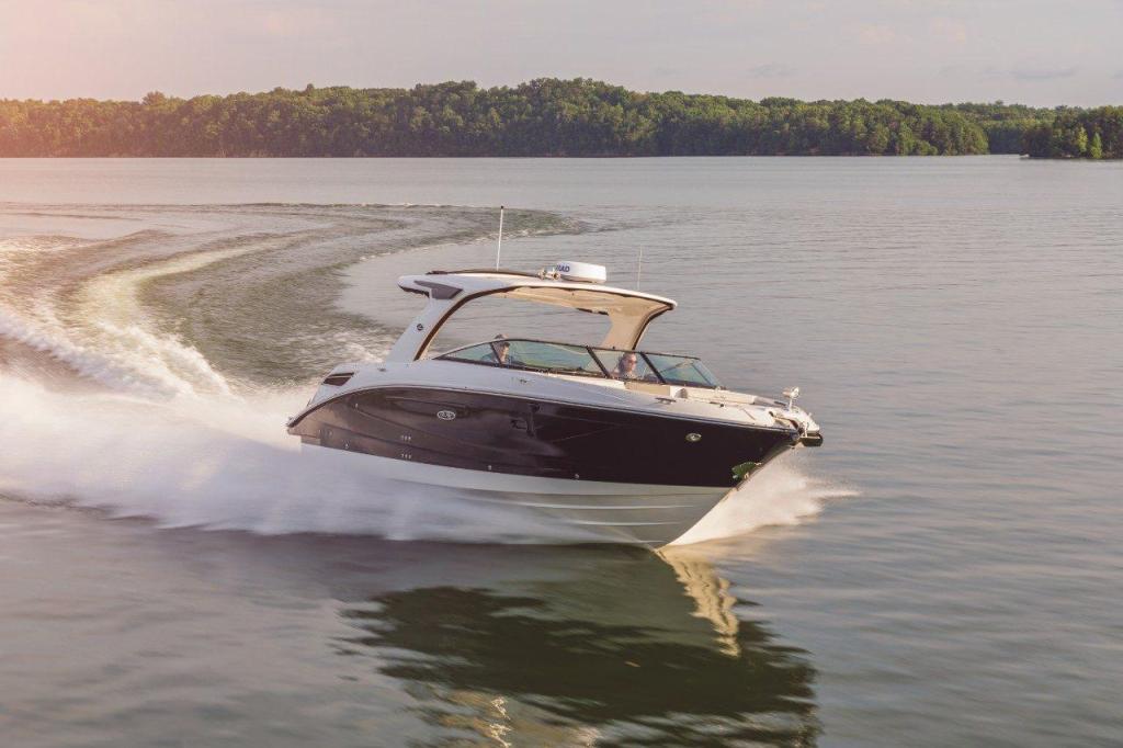 Sea Ray SLX 350
