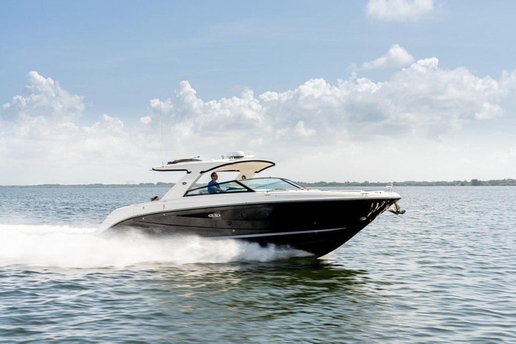 Sea Ray SLX 400