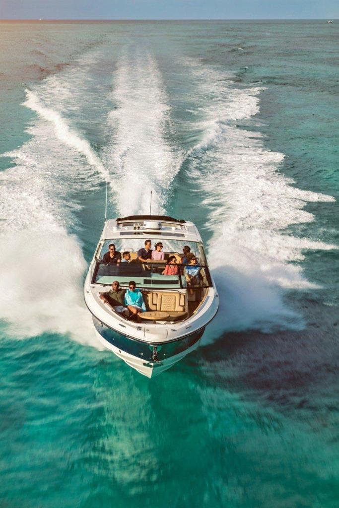 Sea Ray SLX 400 Outboard