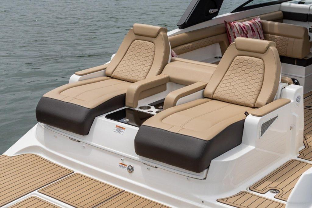 Sea Ray SDX 290