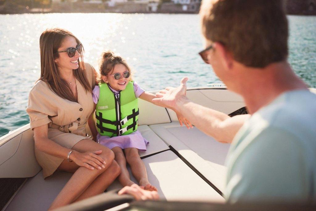 Sea Ray SPX 210 Outboard