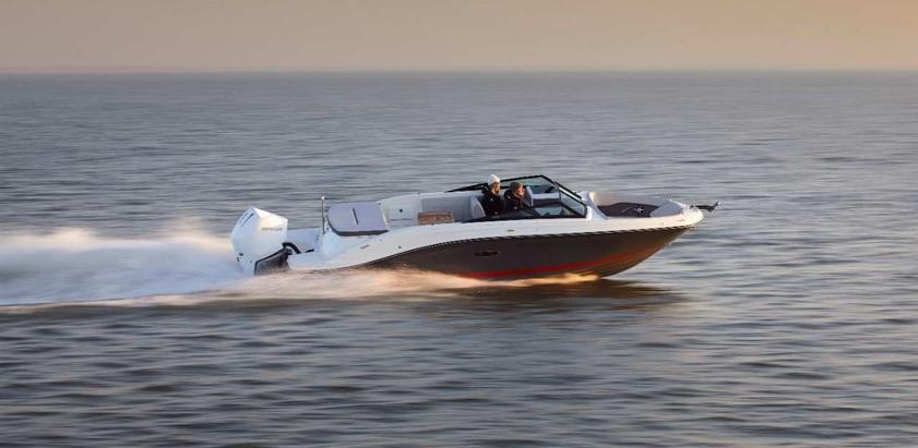 Sea Ray SPX 230 Outboard