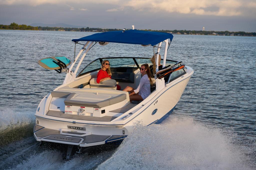 Cobalt CS23 Surf