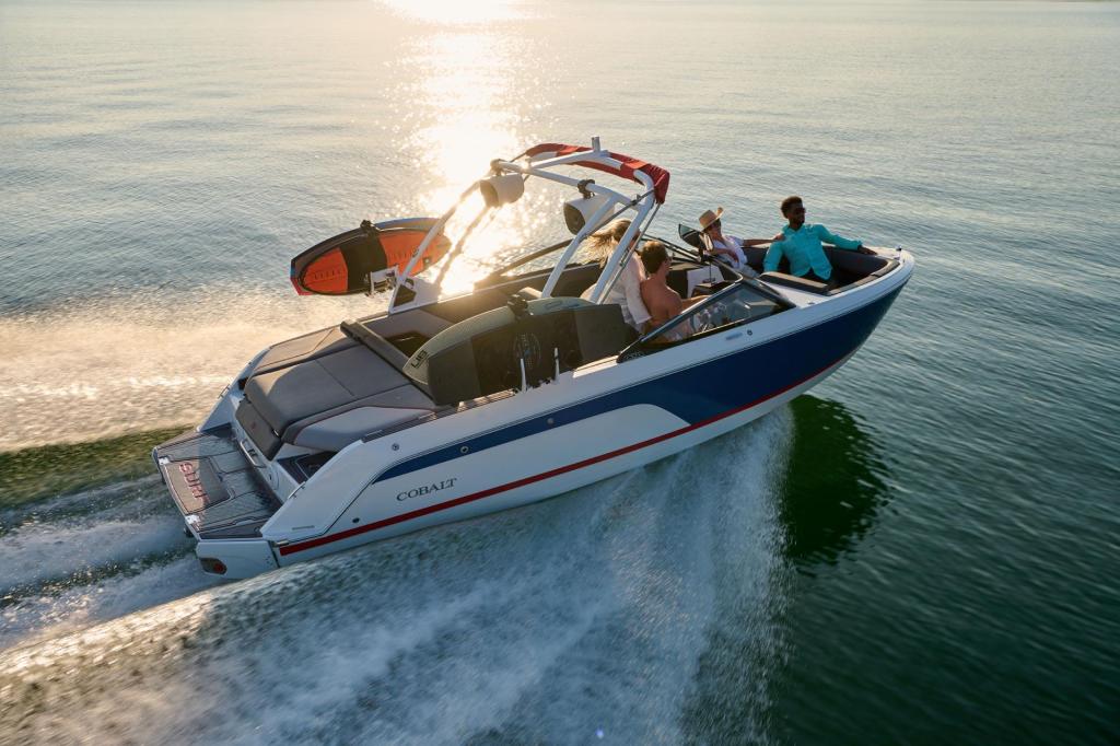 Cobalt CS23 Surf
