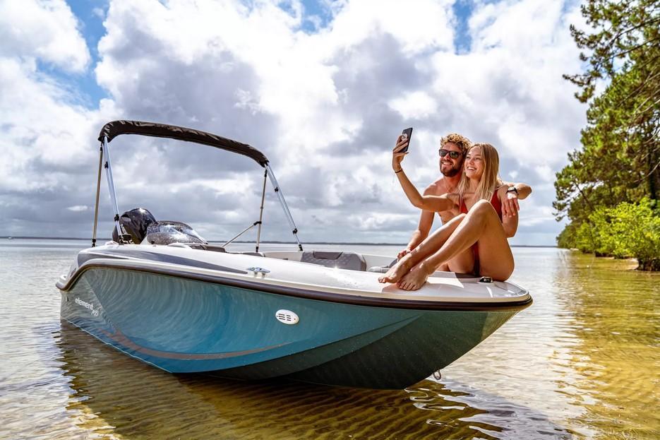 Bayliner M15