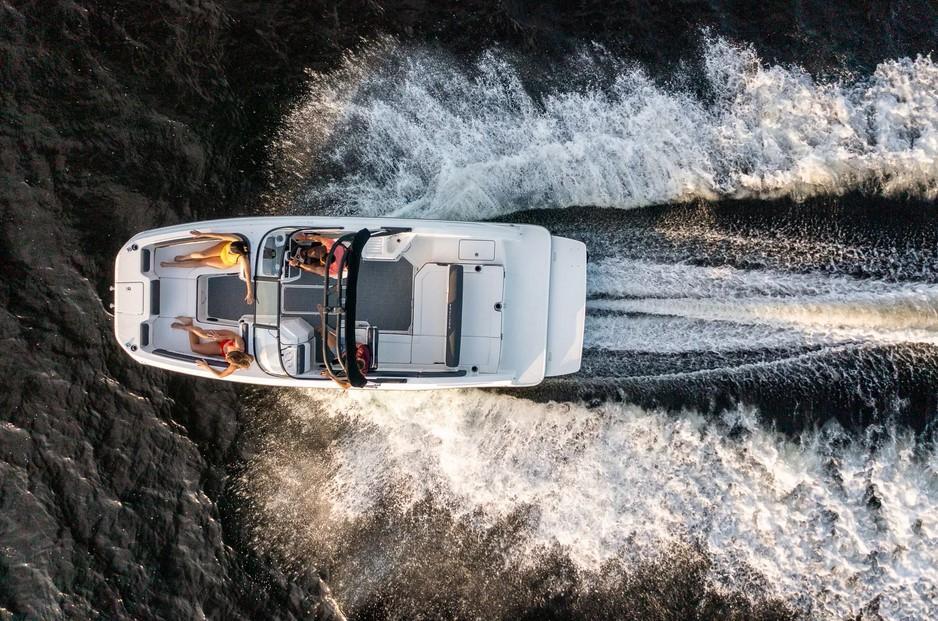 Bayliner DX2250