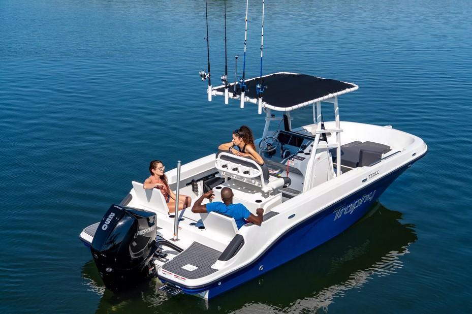 Bayliner T22CC