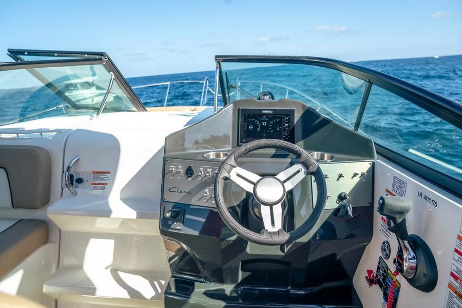 Bayliner Ciera 8