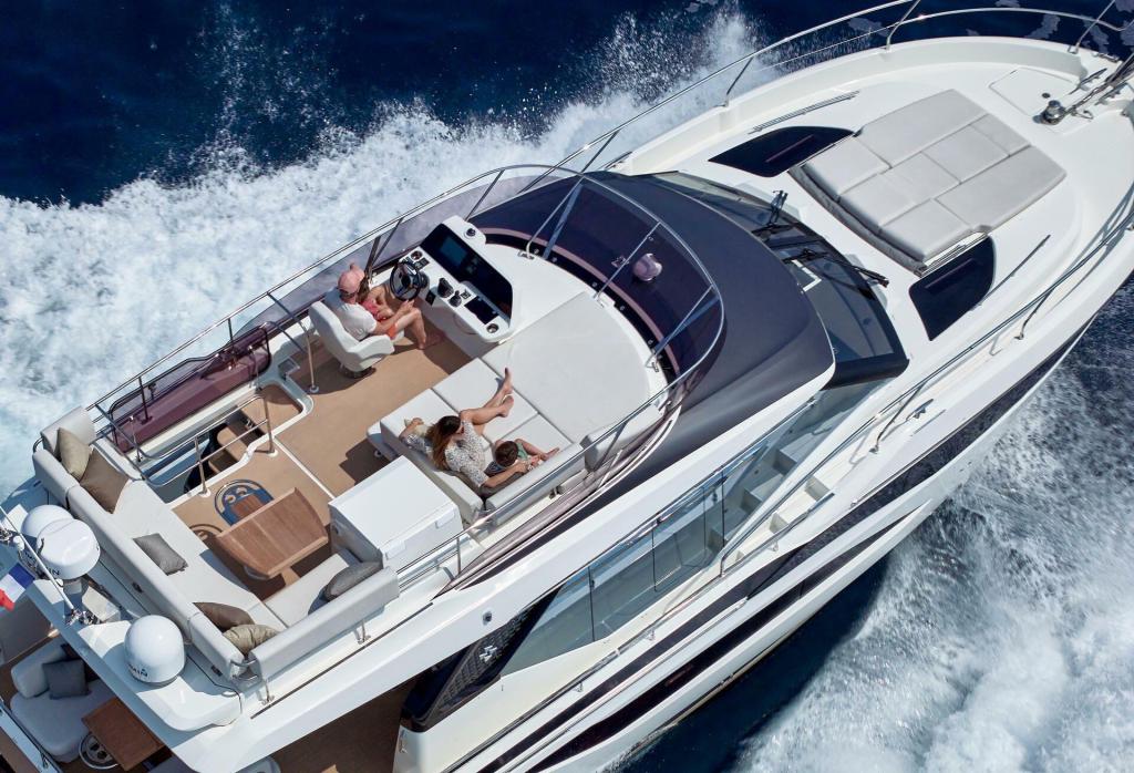 Prestige F4