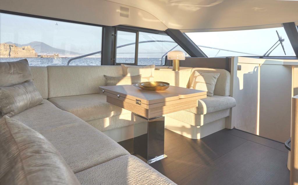 Prestige F4