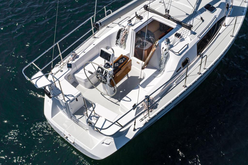 Catalina 315