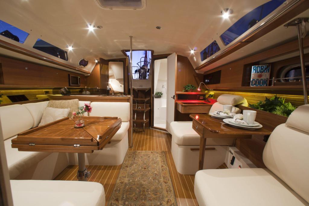 Catalina 355