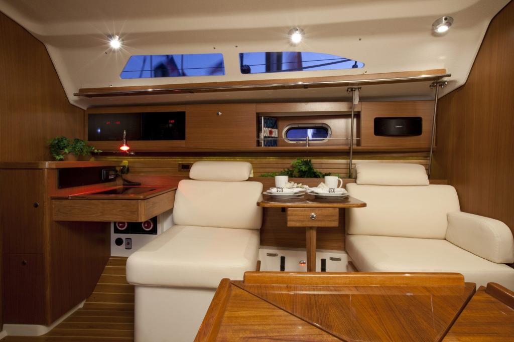 Catalina 355