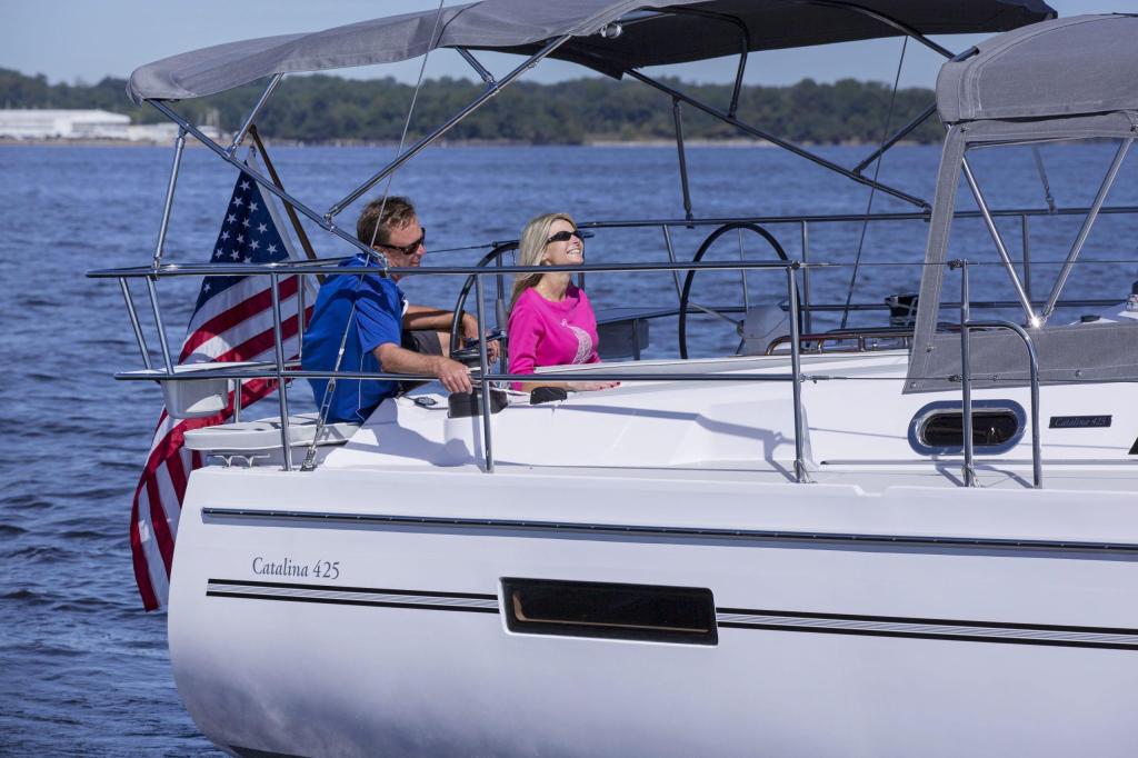 Catalina 425