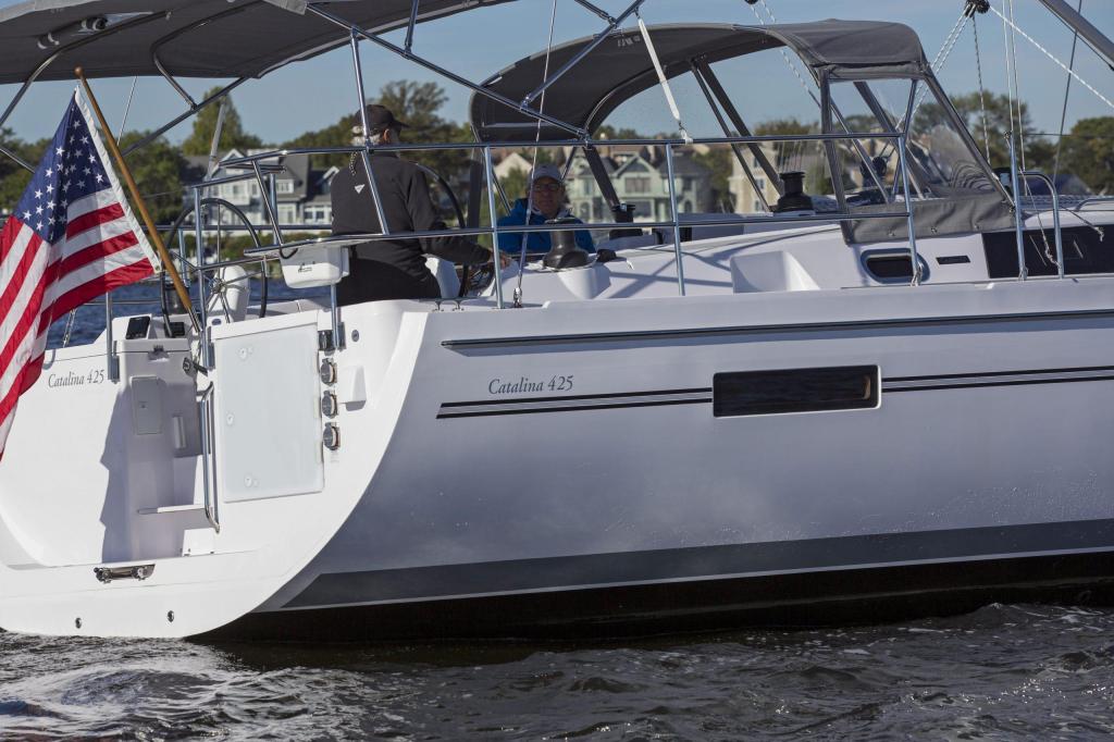 Catalina 425