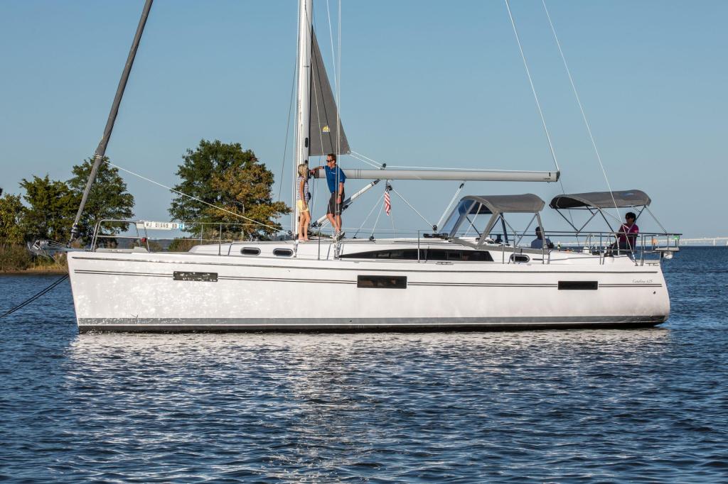 Catalina 425