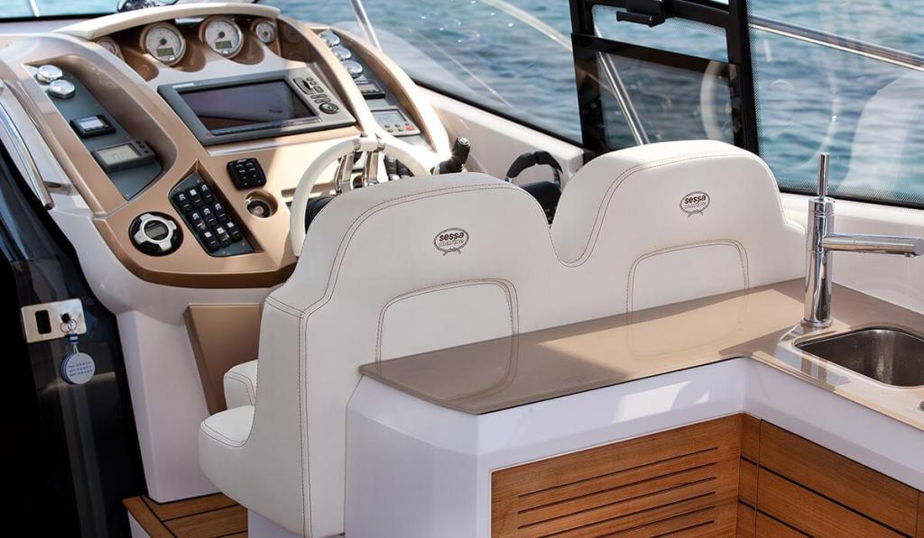 Sessa Yacht C44